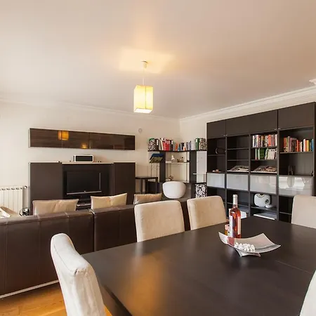 דירה Flh Expo Terrace Flat ליסבון
