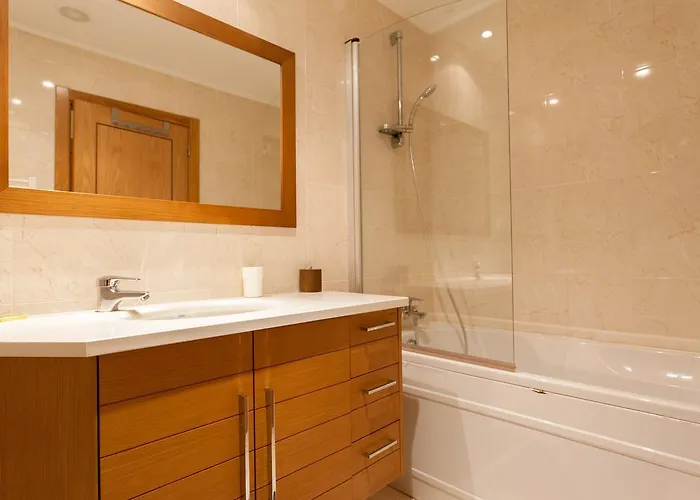 Lägenhet Flh Expo Terrace Flat